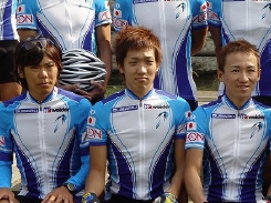 DSC04075re.jpg